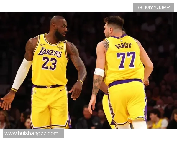 2017年4月6日马刺与湖人激战回顾:经典对决与精彩瞬间再现 2017年4月6日马刺与湖人激战回顾:经典对决与精彩瞬间再现