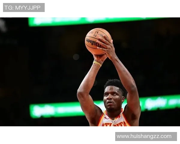 克林特卡佩拉:从新秀到NBA明星的成长之路与挑战 克林特卡佩拉:从新秀到NBA明星的成长之路与挑战