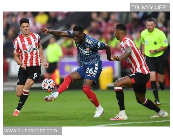 南安普顿主场迎战埃弗顿双方争夺英超宝贵积分之战 南安普顿主场迎战埃弗顿双方争夺英超宝贵积分之战