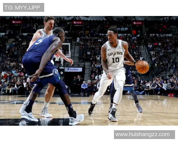 德马尔德罗赞的篮球旅程与个人成长探索 德马尔德罗赞的篮球旅程与个人成长探索